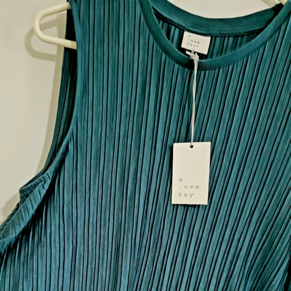 A New Day sleeveless top